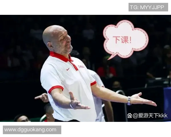 足球比赛暂停时刻的战术调整与球员心理状态分析